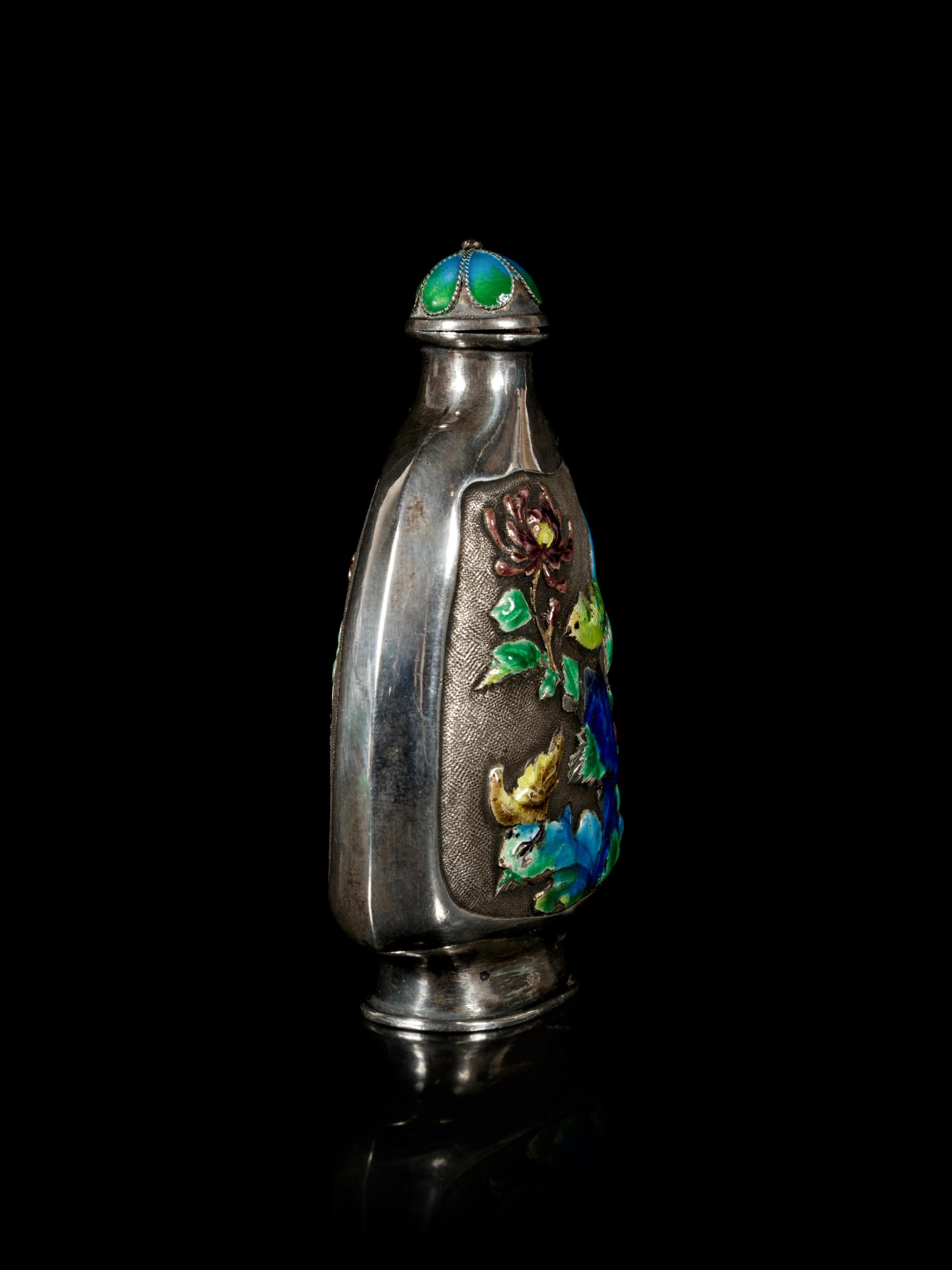 An Enamel on Silver Snuff Bottle