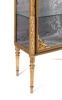 A Giltwood Vitrine Cabinet