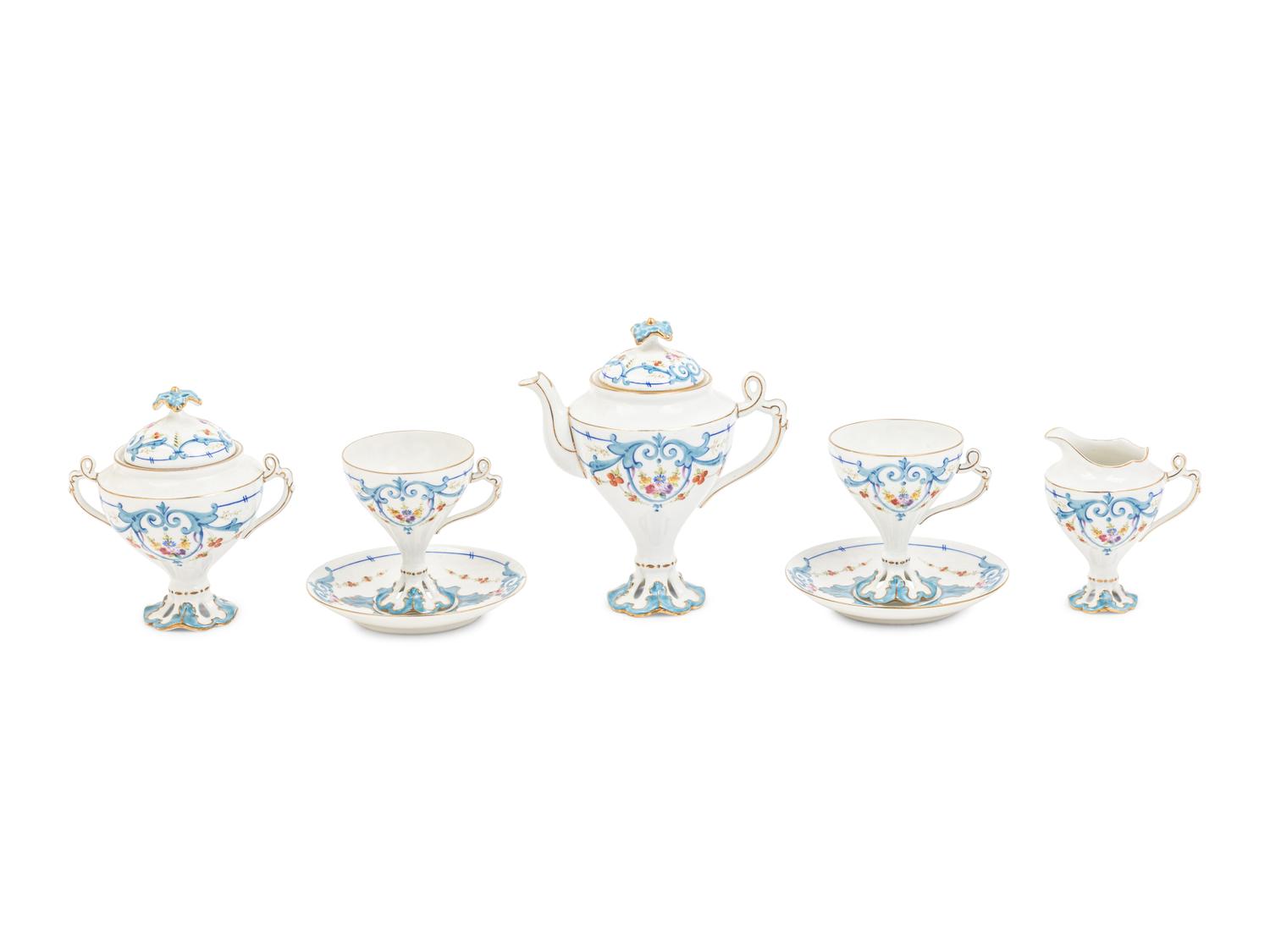 A Limoges Porcelain Tête-à-Tête
