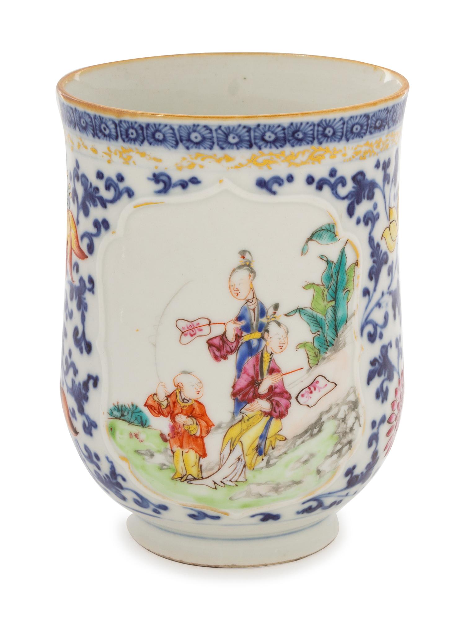 A Chinese Export Porcelain Teacup