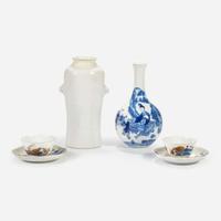 Six assorted Chinese porcelain items 17th/18th to late 19th century