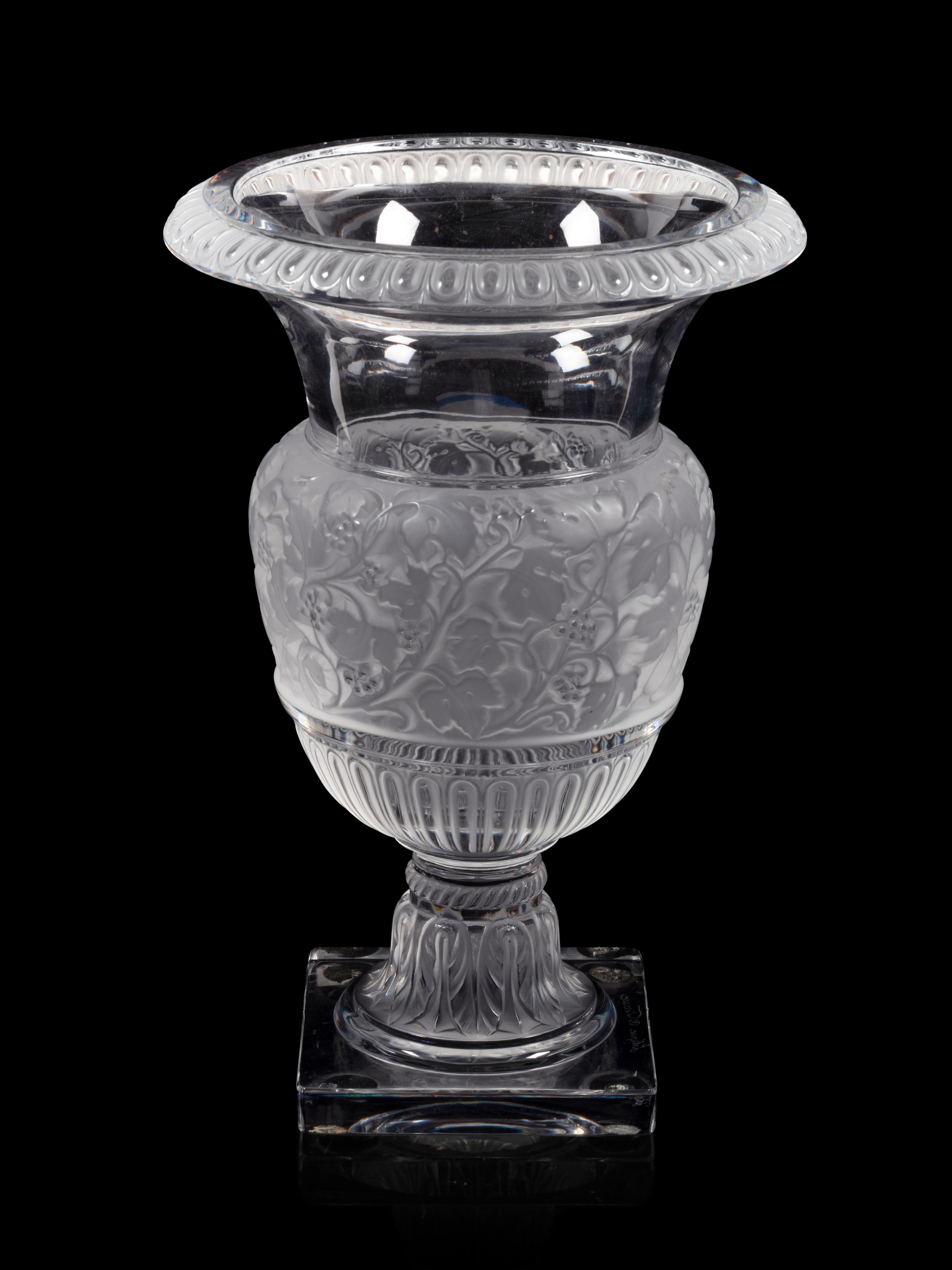A Lalique Versailles Vase