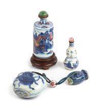 Three Blue and White Porcelain Articles Height of largest 3 1/2 inches. — 19TH CENTURY