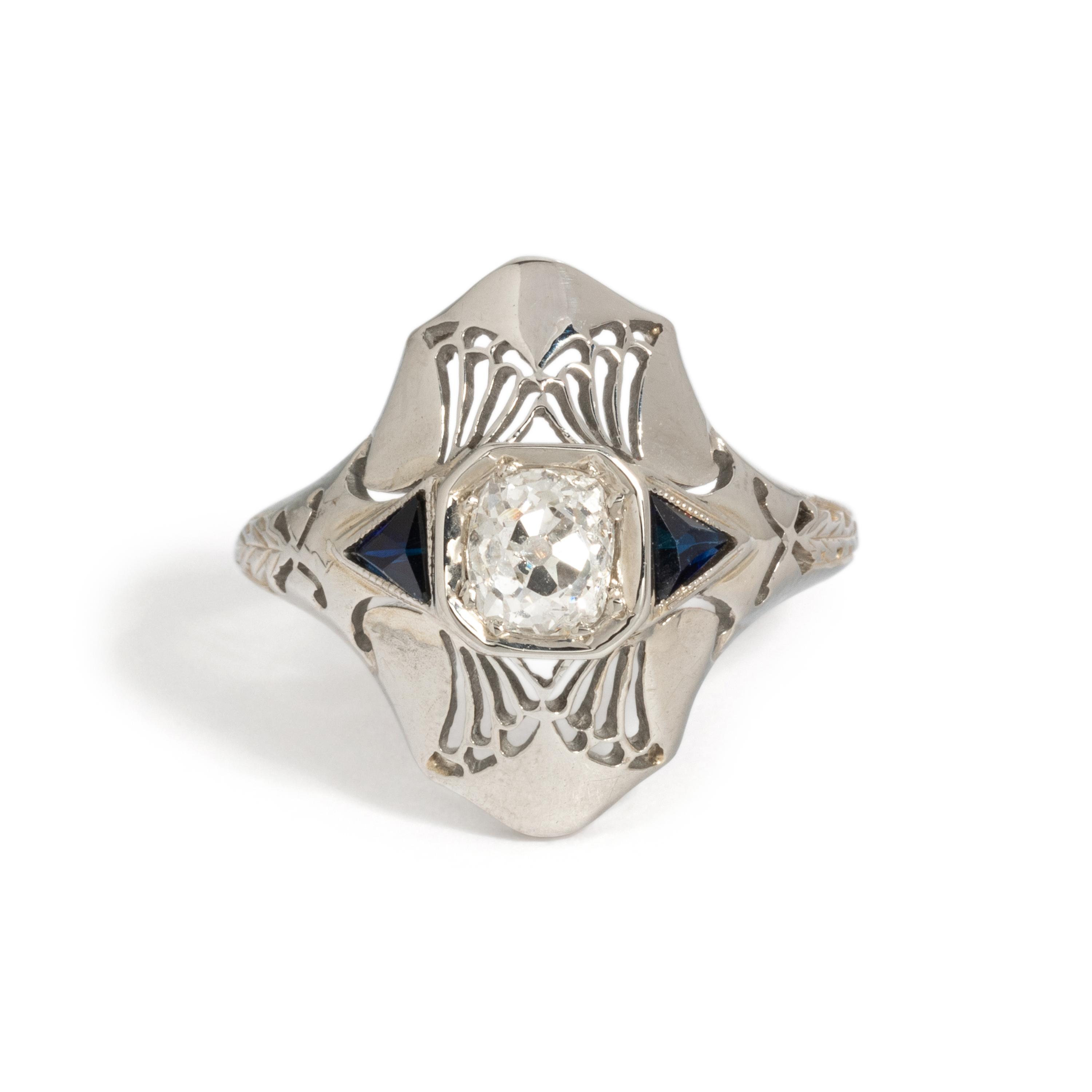 ART DECO, WHITE GOLD AND DIAMOND RING