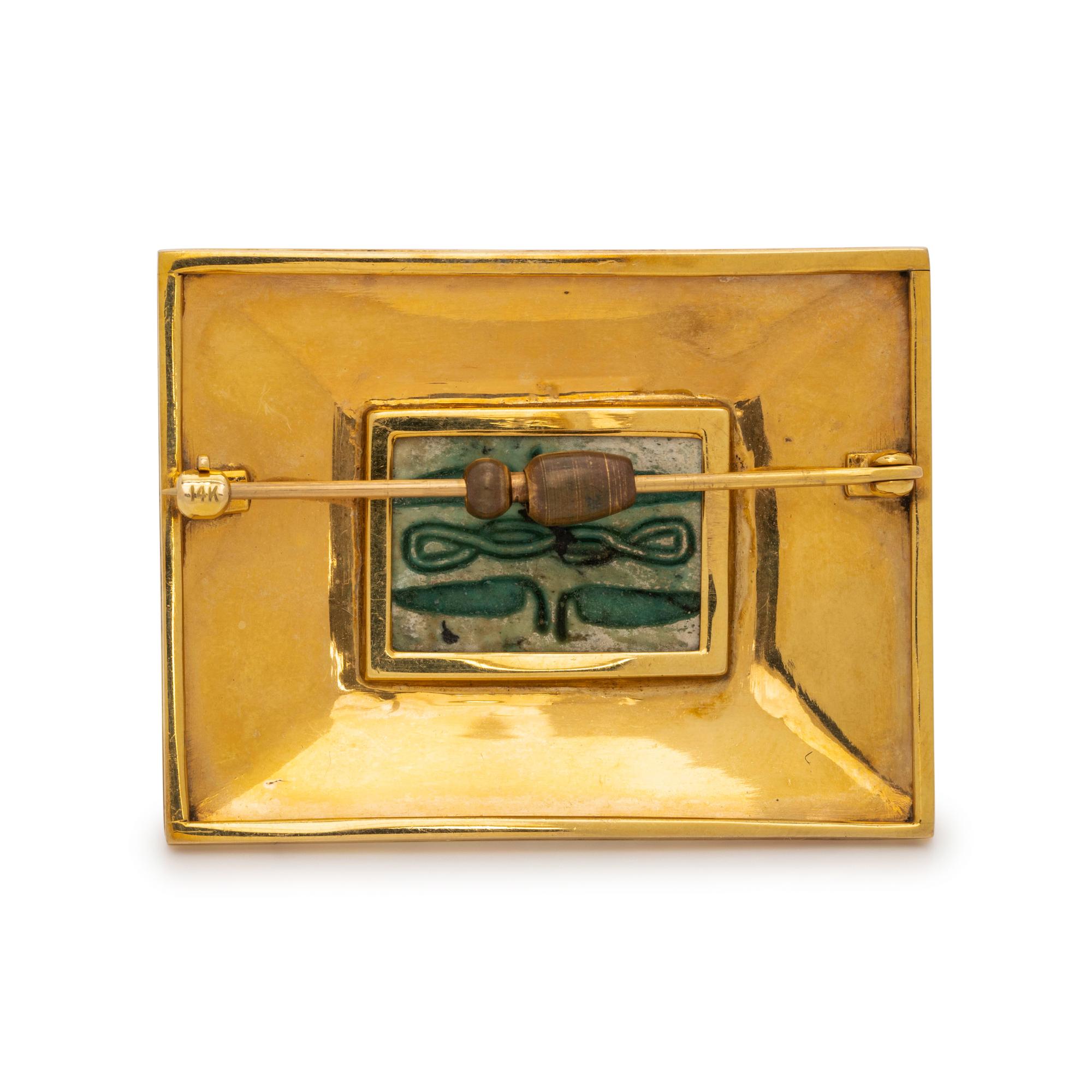 YELLOW GOLD AND FAIENCE FISH BROOCH