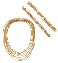 An 18 Karat Yellow Gold Demi Parure, 114.80 dwts.