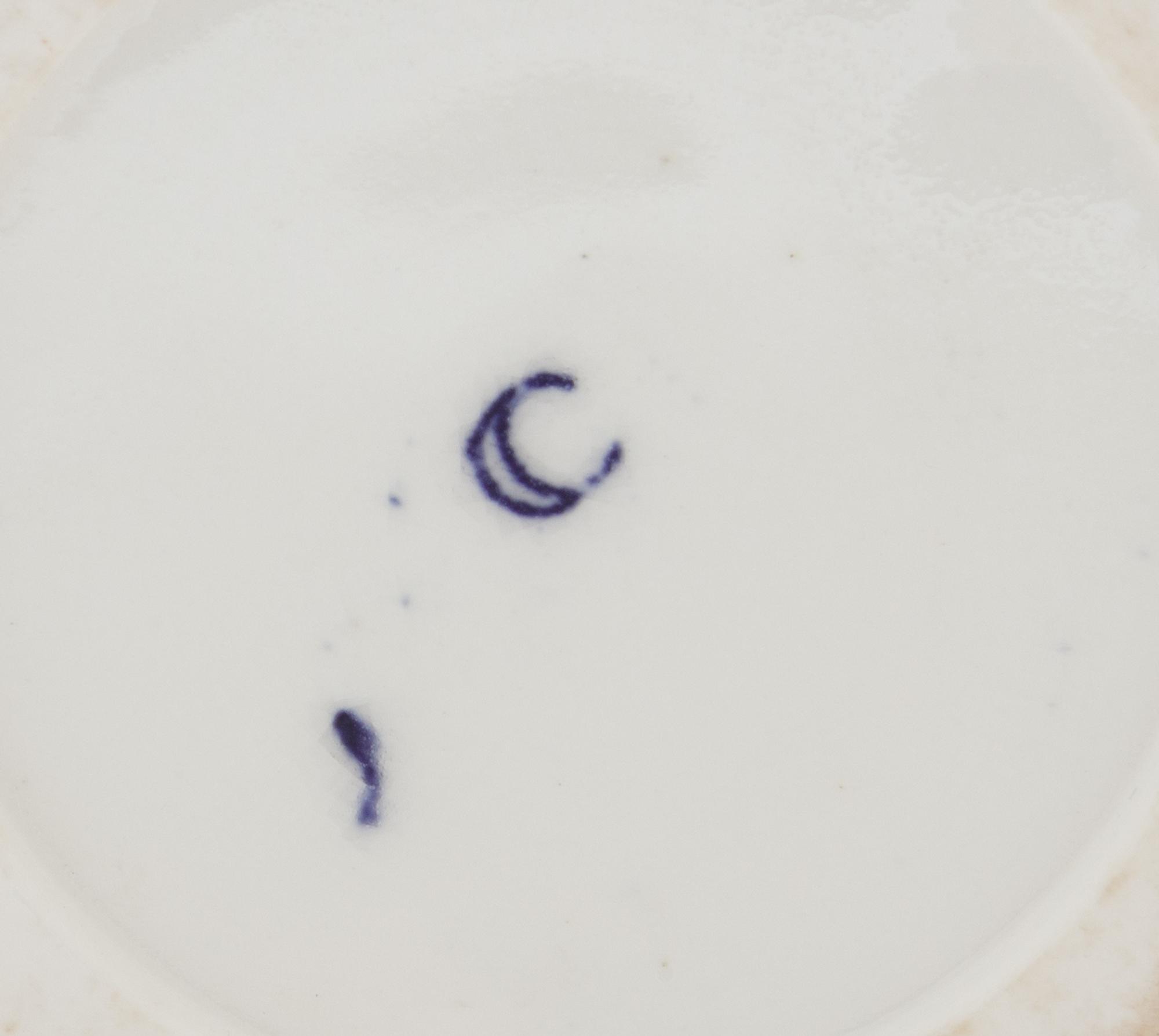 A Worcester Porcelain Mug