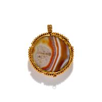 A Roman Gold and Agate Pendant