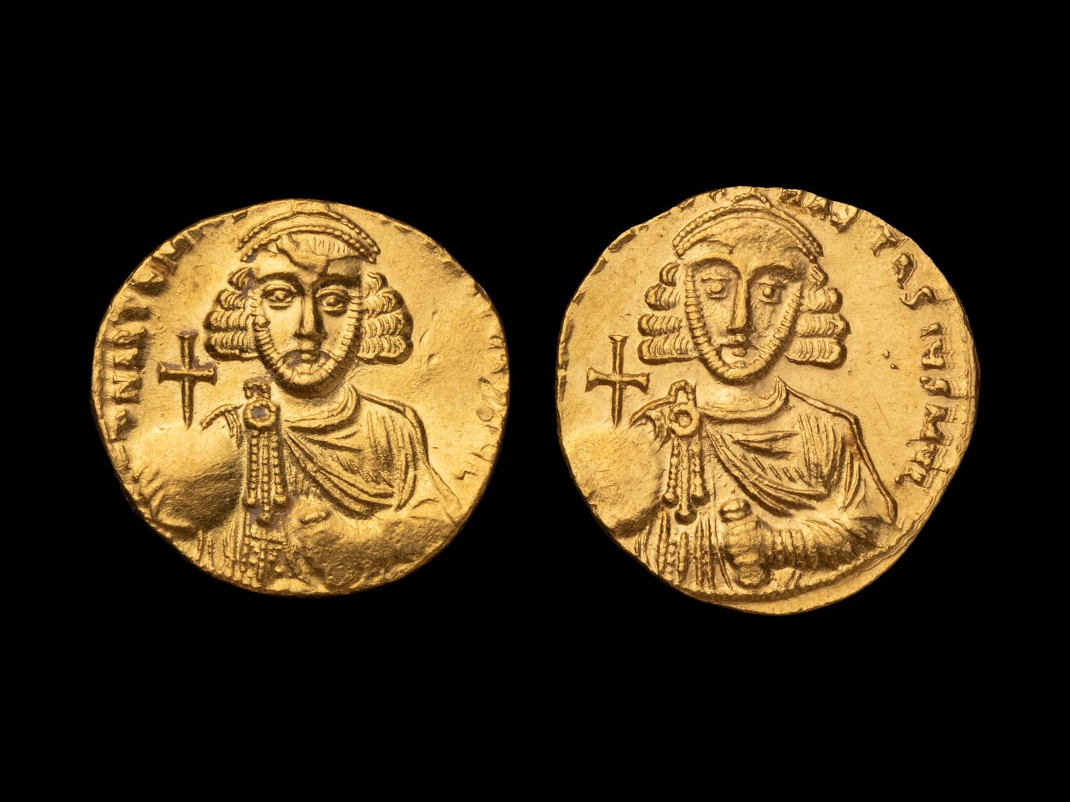 [ANCIENT] BYZANTINE EMPIRE. Anastasius II (c. 714 AD), Av Solidus (4.4g and 4.3g). Two Coins