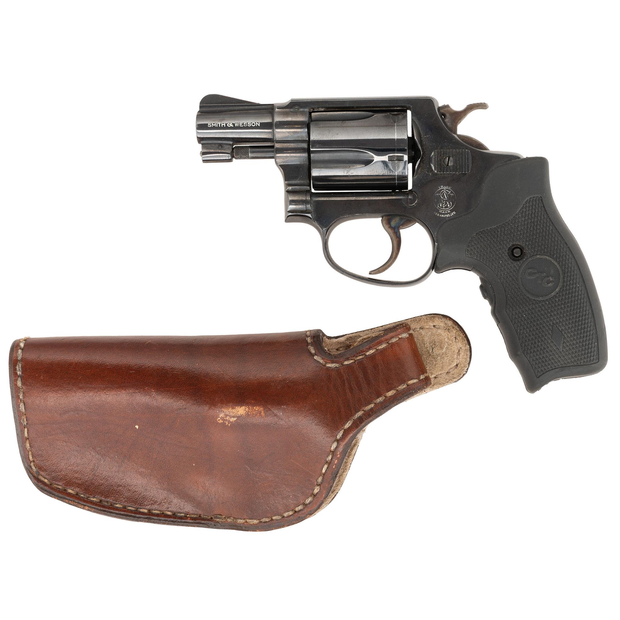 *Smith & Wesson Model 36 Revolver with Crimson Trace Grips & Holster