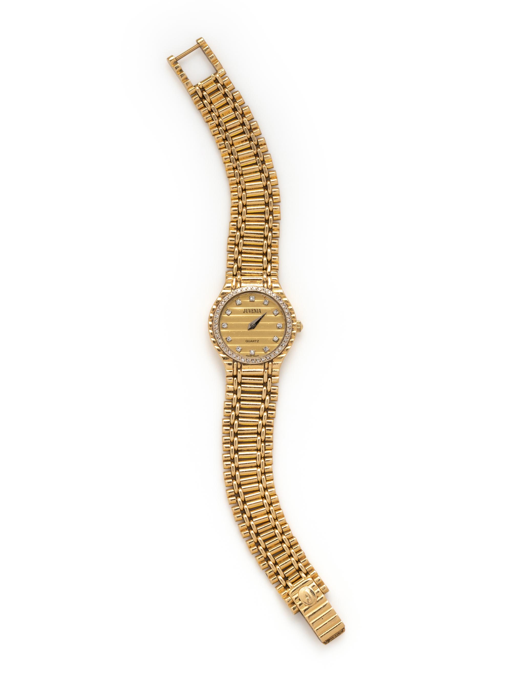 JUVENIA, 18K YELLOW GOLD AND DIAMOND WATCH