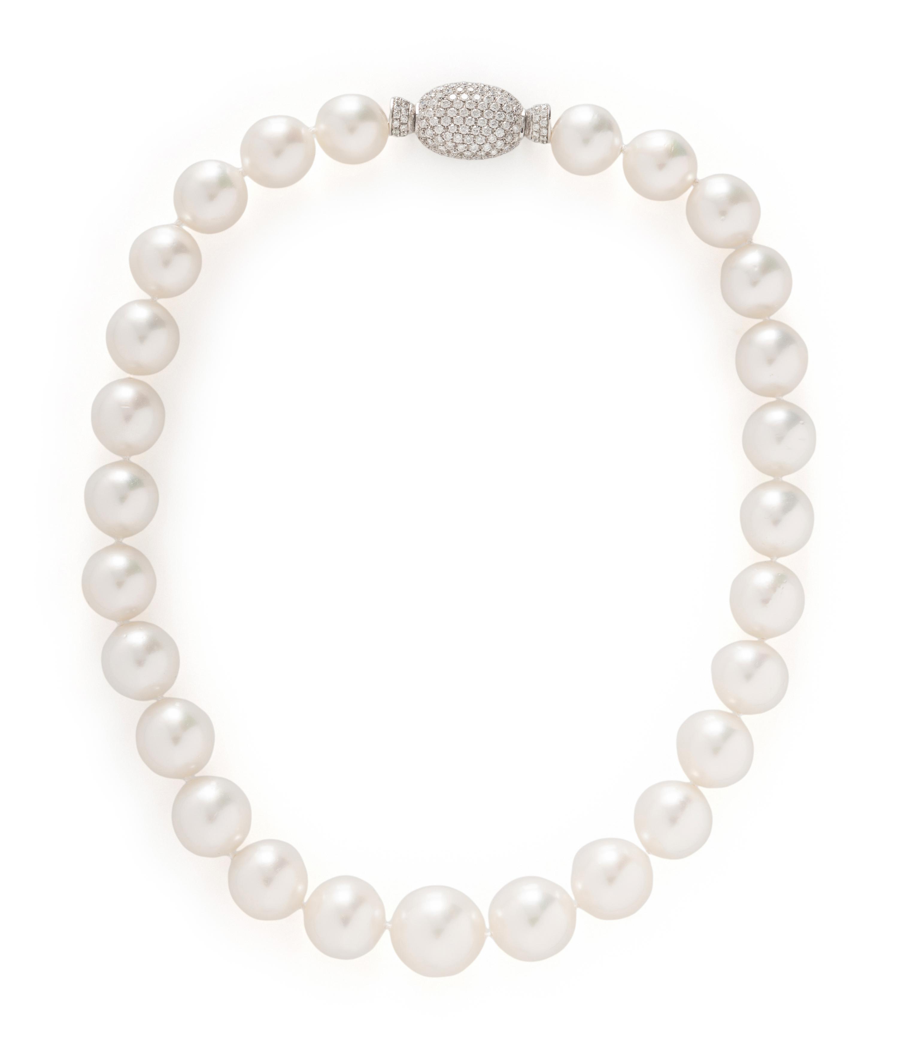 SOUTH SEA CULTURED PEARL AND DIAMOND NECKLACE