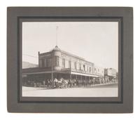 [WESTERN AMERICANA]. A collection of photographs incl. RPPCs featuring western scenes and more.