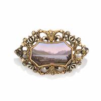 ANTIQUE, PAINTED PORCELAIN, ENAMEL, AND YELLOW GOLD BROOCH