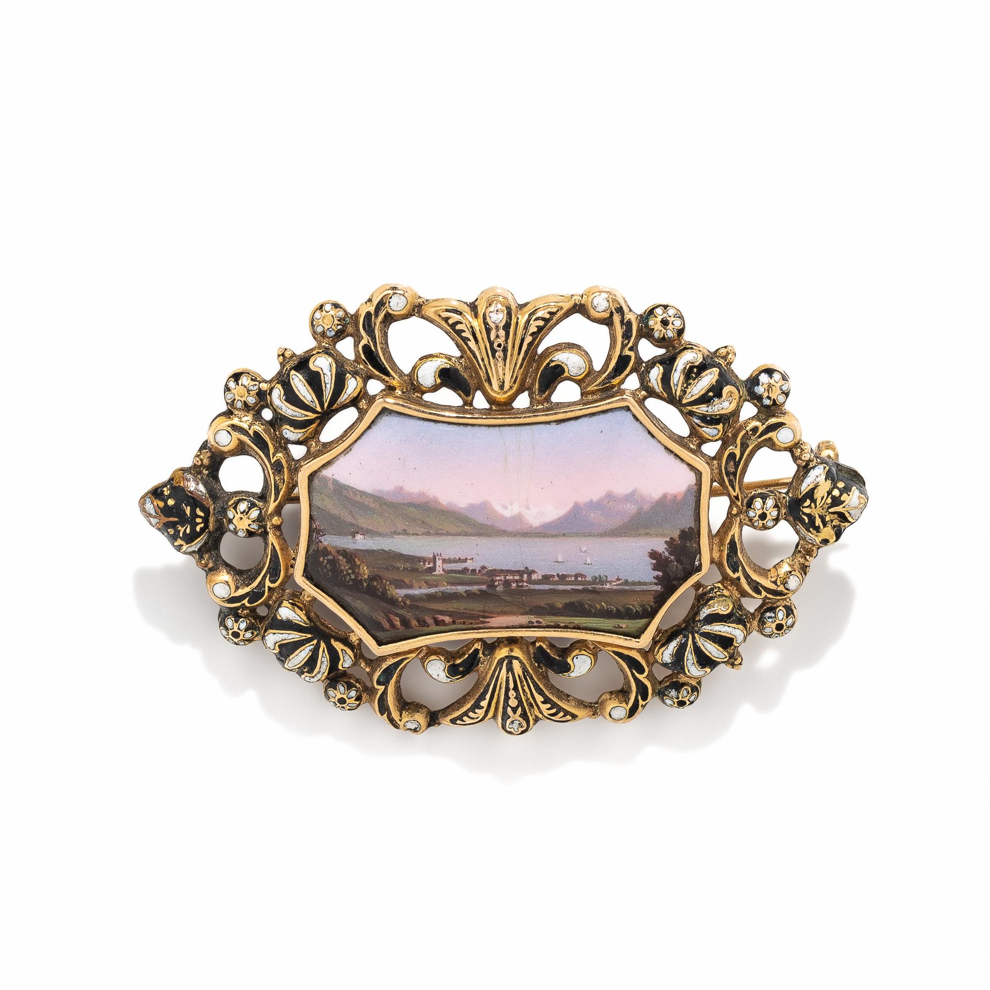 ANTIQUE, PAINTED PORCELAIN, ENAMEL, AND YELLOW GOLD BROOCH