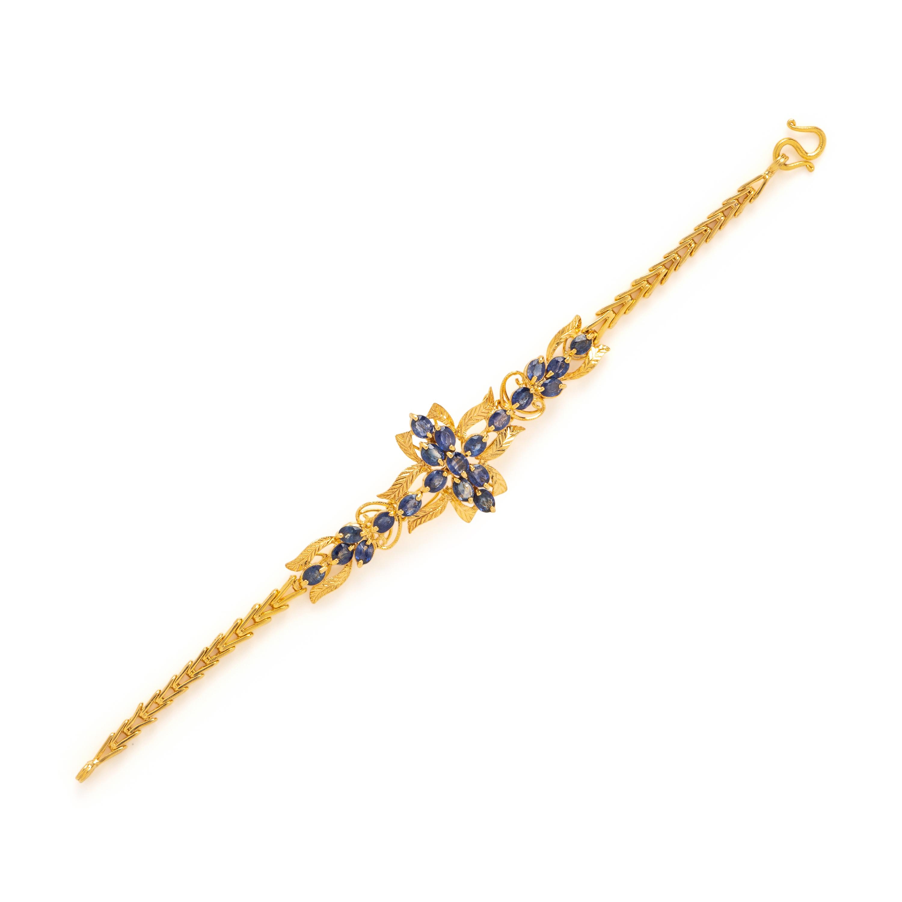 Sapphire and Yellow Gold Bracelet
