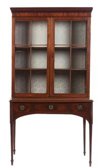 An Edwardian Mahogany Bureau Bookcase, Height 73 1/2 x width 35 1/2 x depth 20 1/2 inches.
