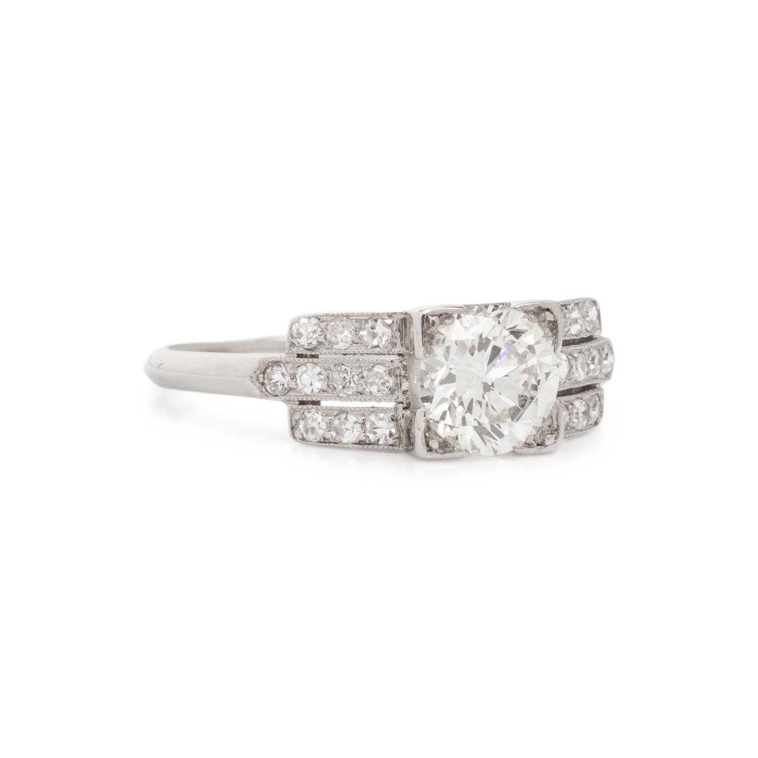 DIAMOND RING