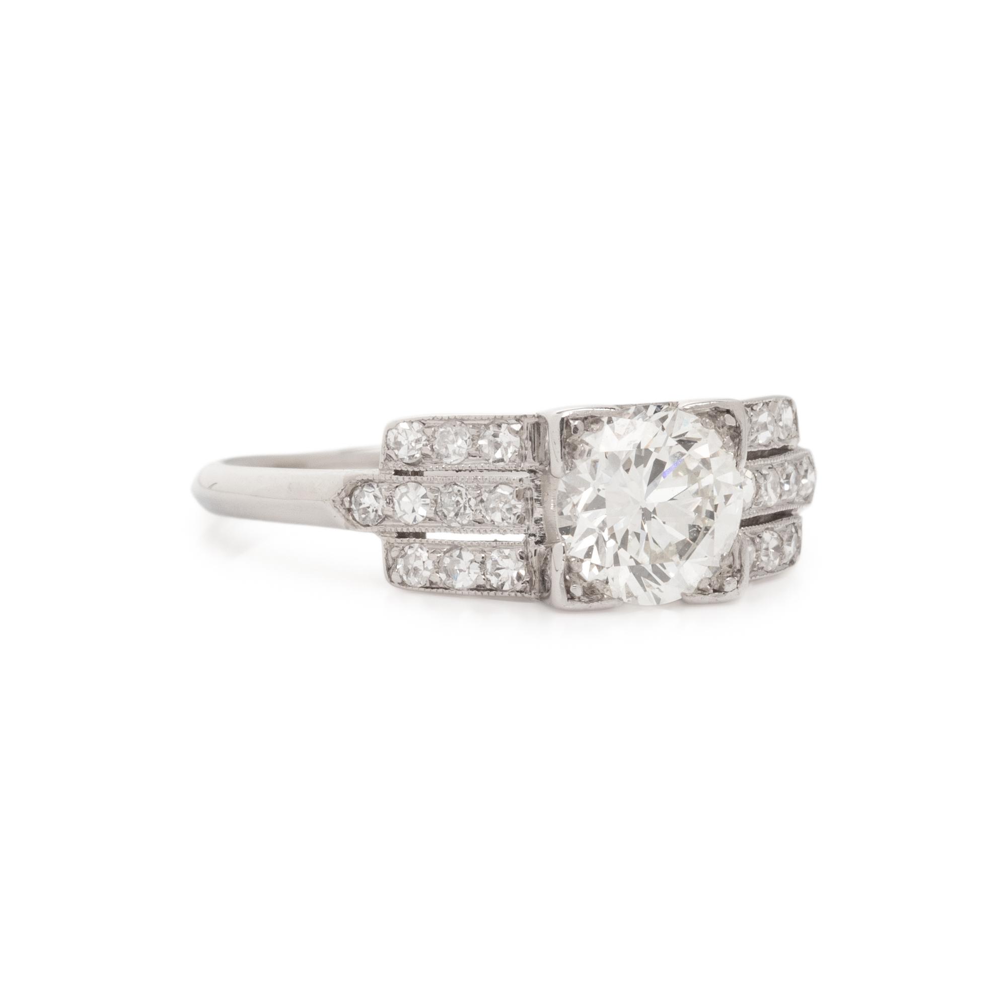 DIAMOND RING