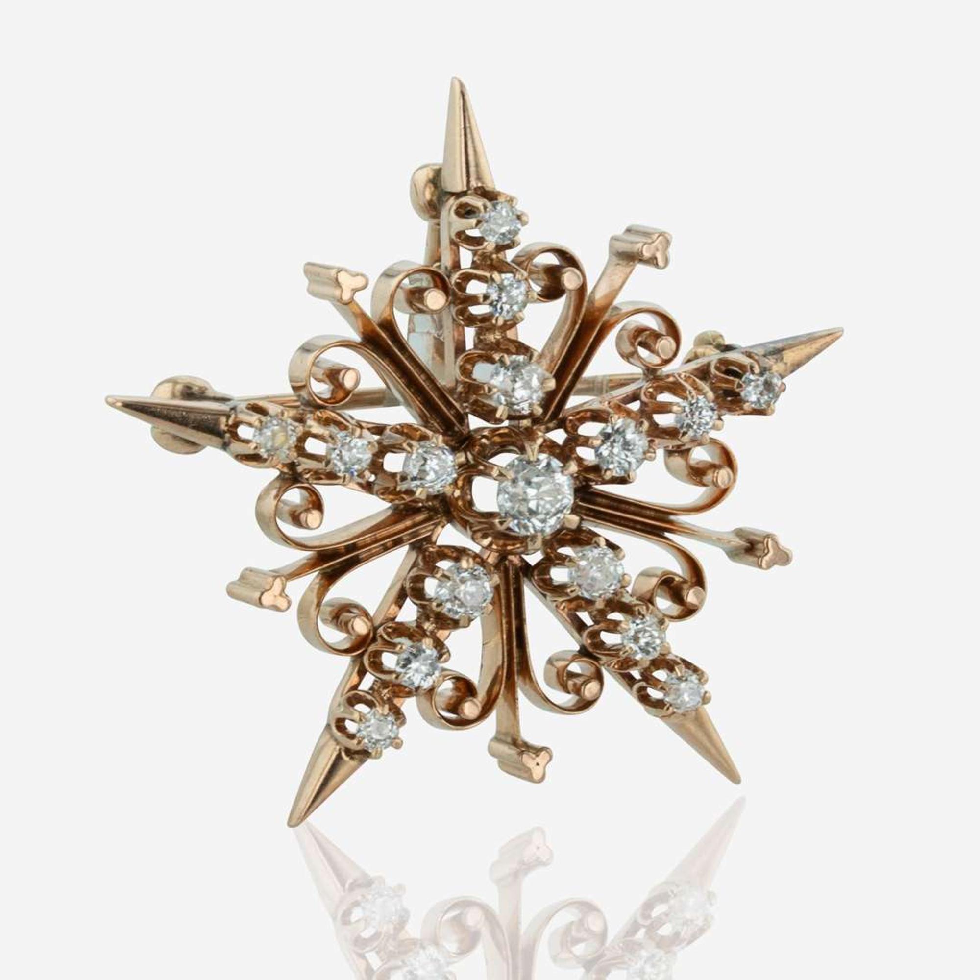 A Yellow Gold and Diamond Pinwheel Necklace