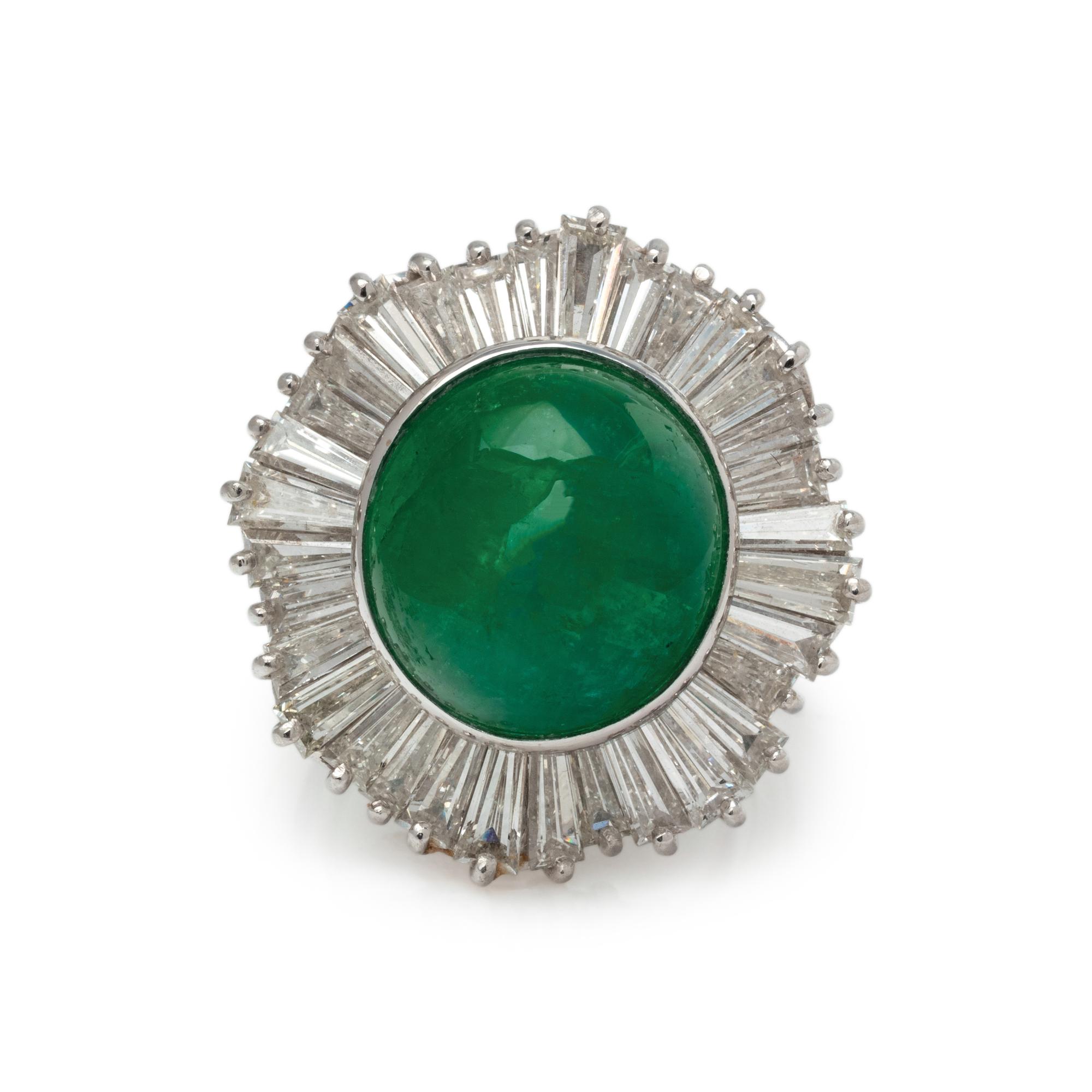 EMERALD AND DIAMOND RING