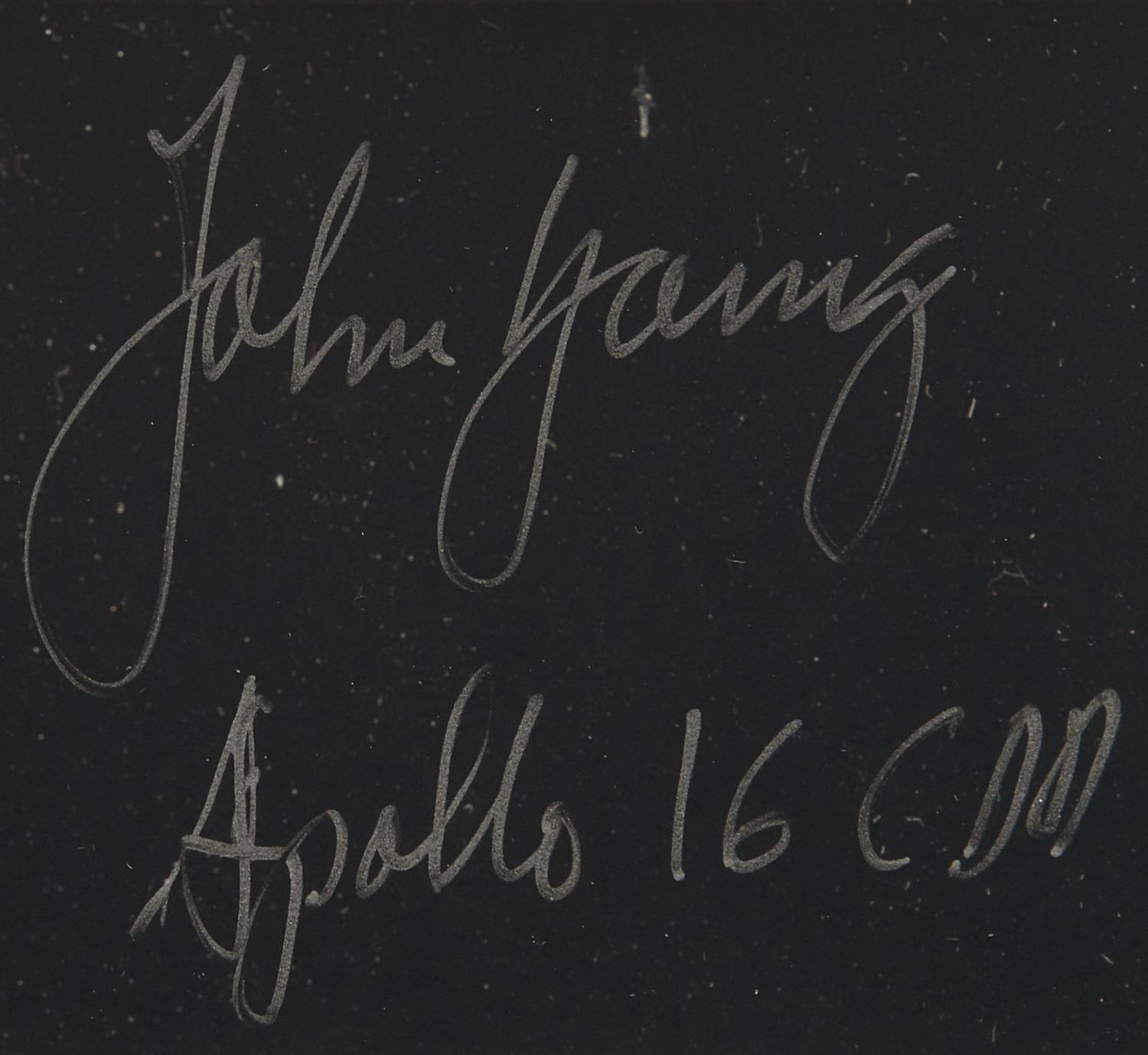 [Travel & Exploration] Group of 12 Signatures of NASA Apollo Missions Moonwalkers