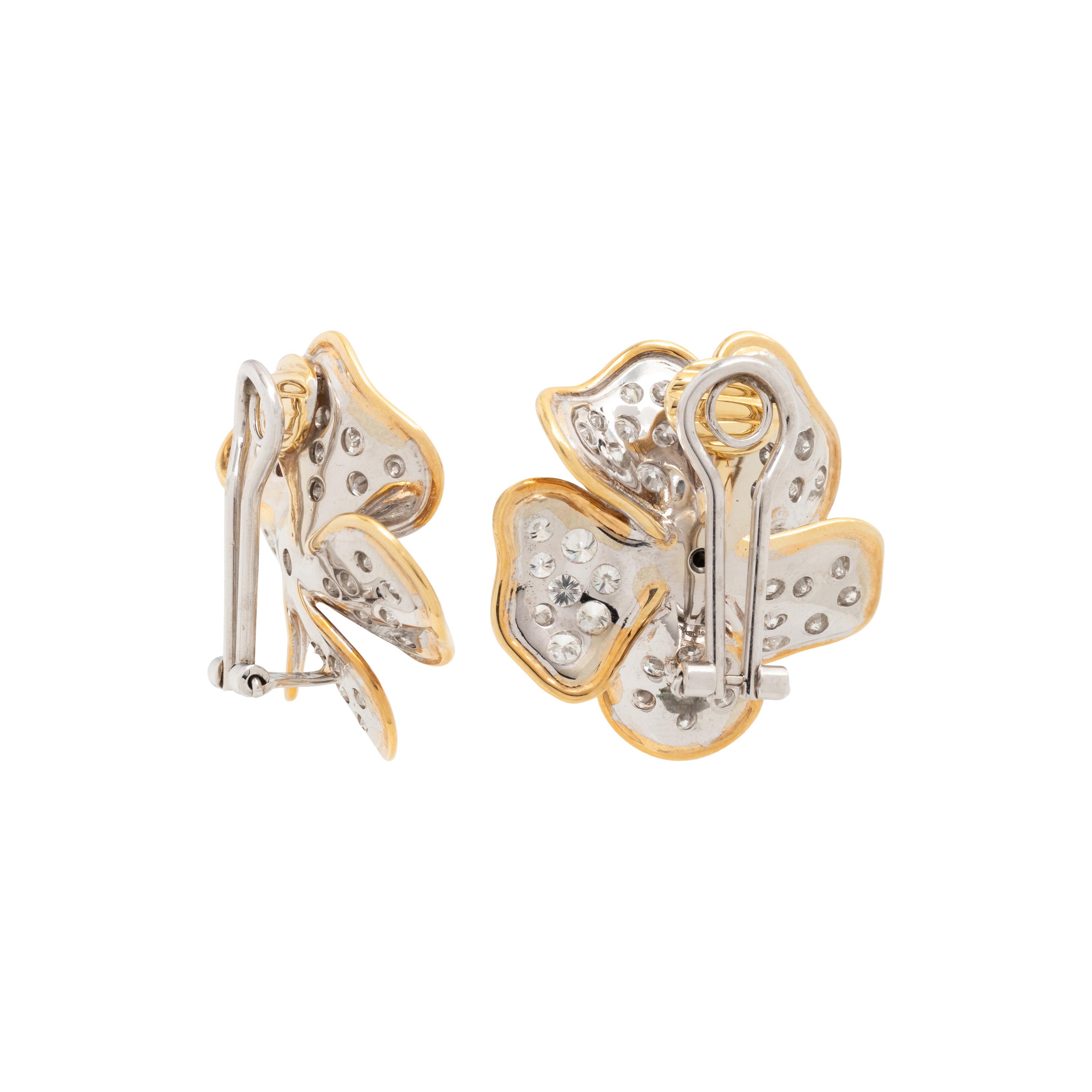 BICOLOR GOLD AND DIAMOND FLOWER EARCLIPS
