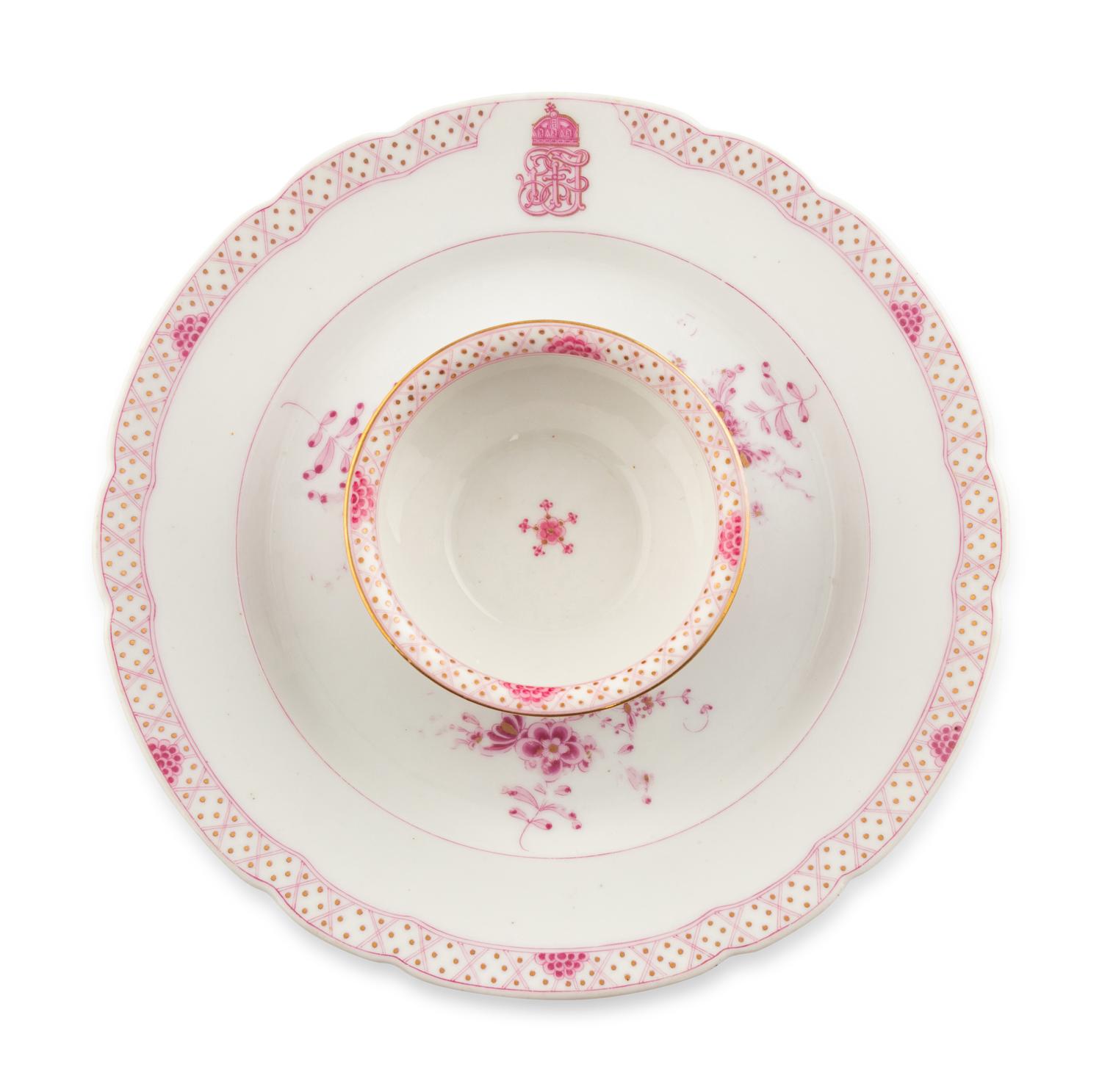 An Important Herend Porcelain Service from the Officer's Mess Hall at the Buda Castle