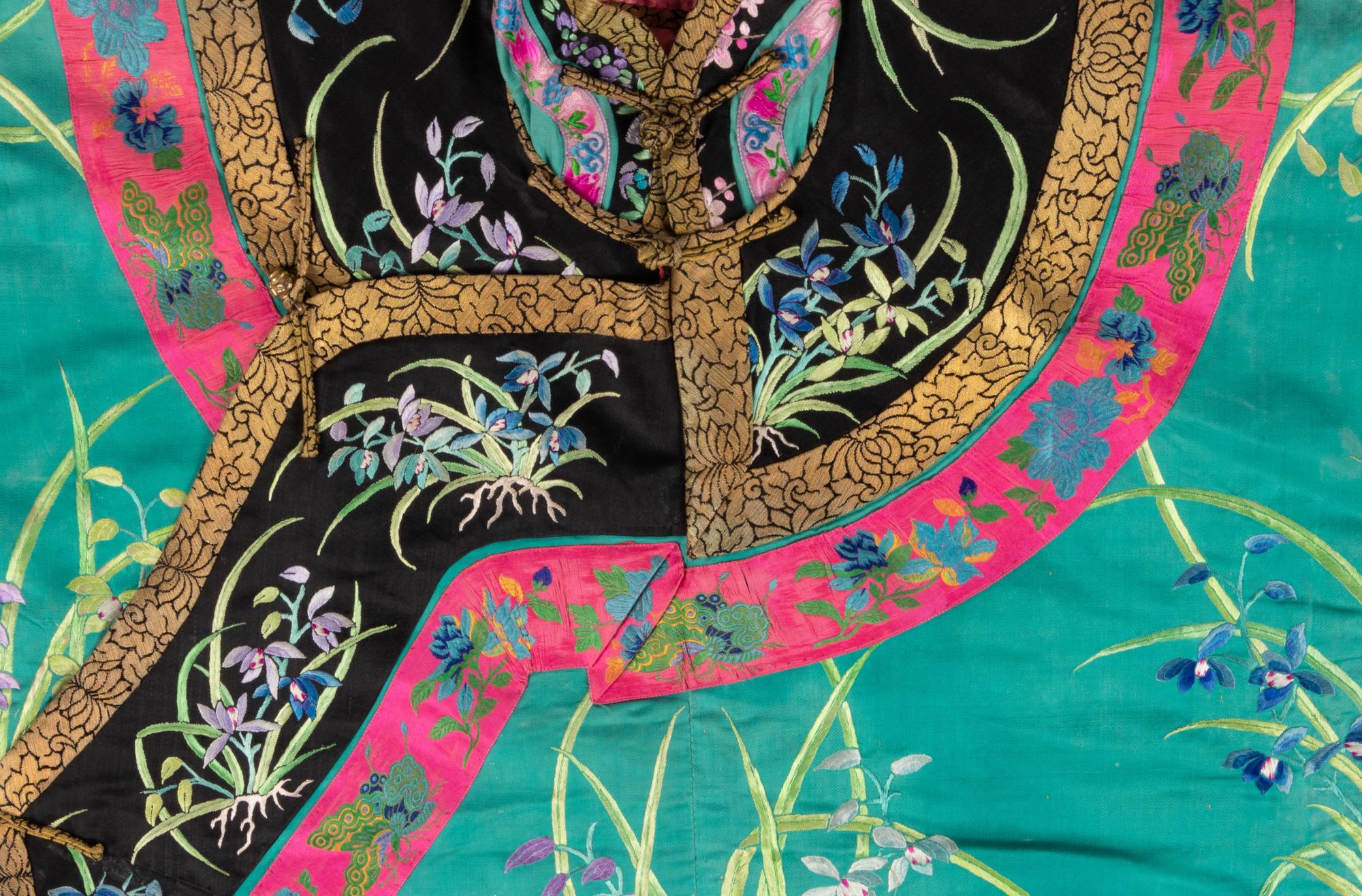 A Embroidered Silk Manchu Lady's Informal Robe