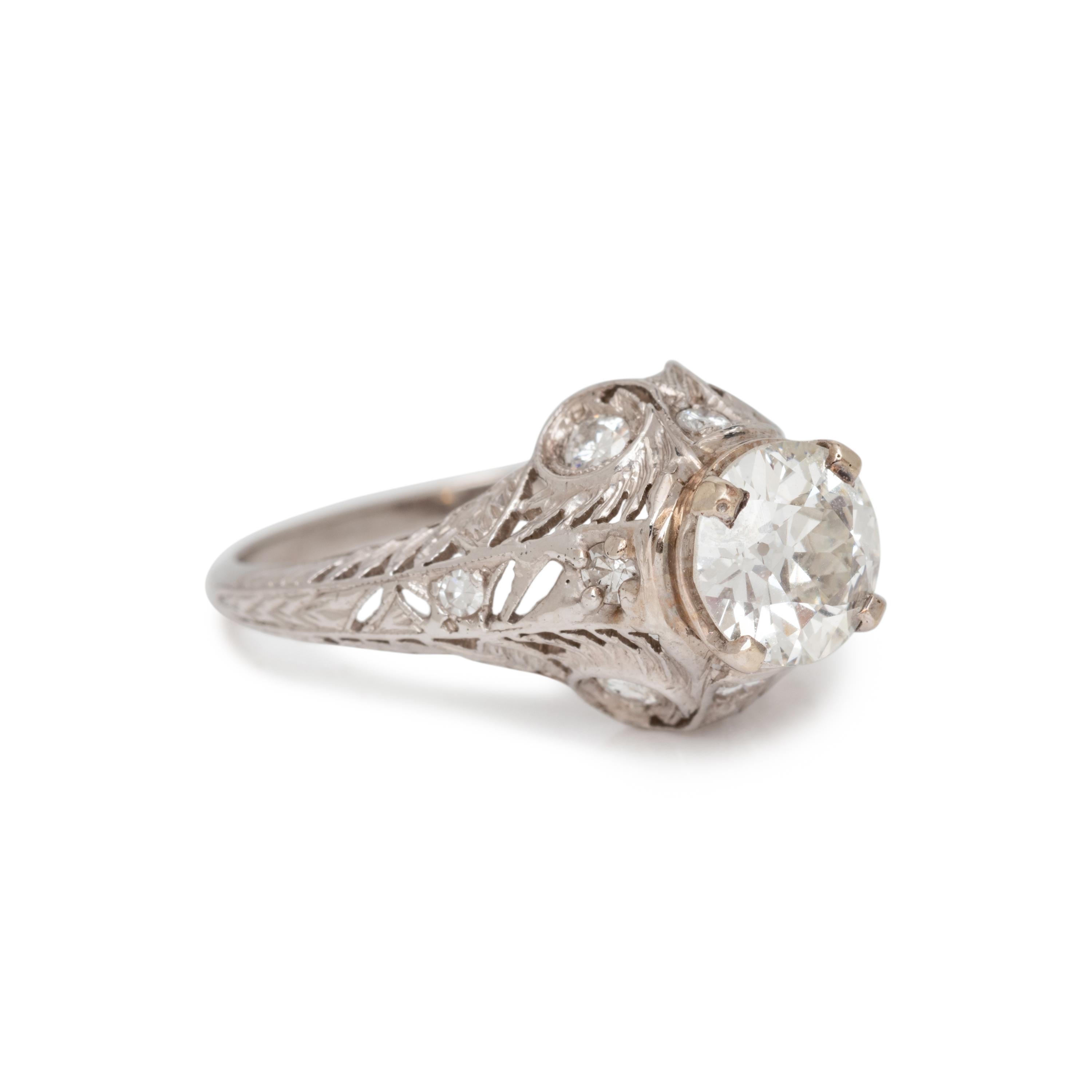 DIAMOND RING