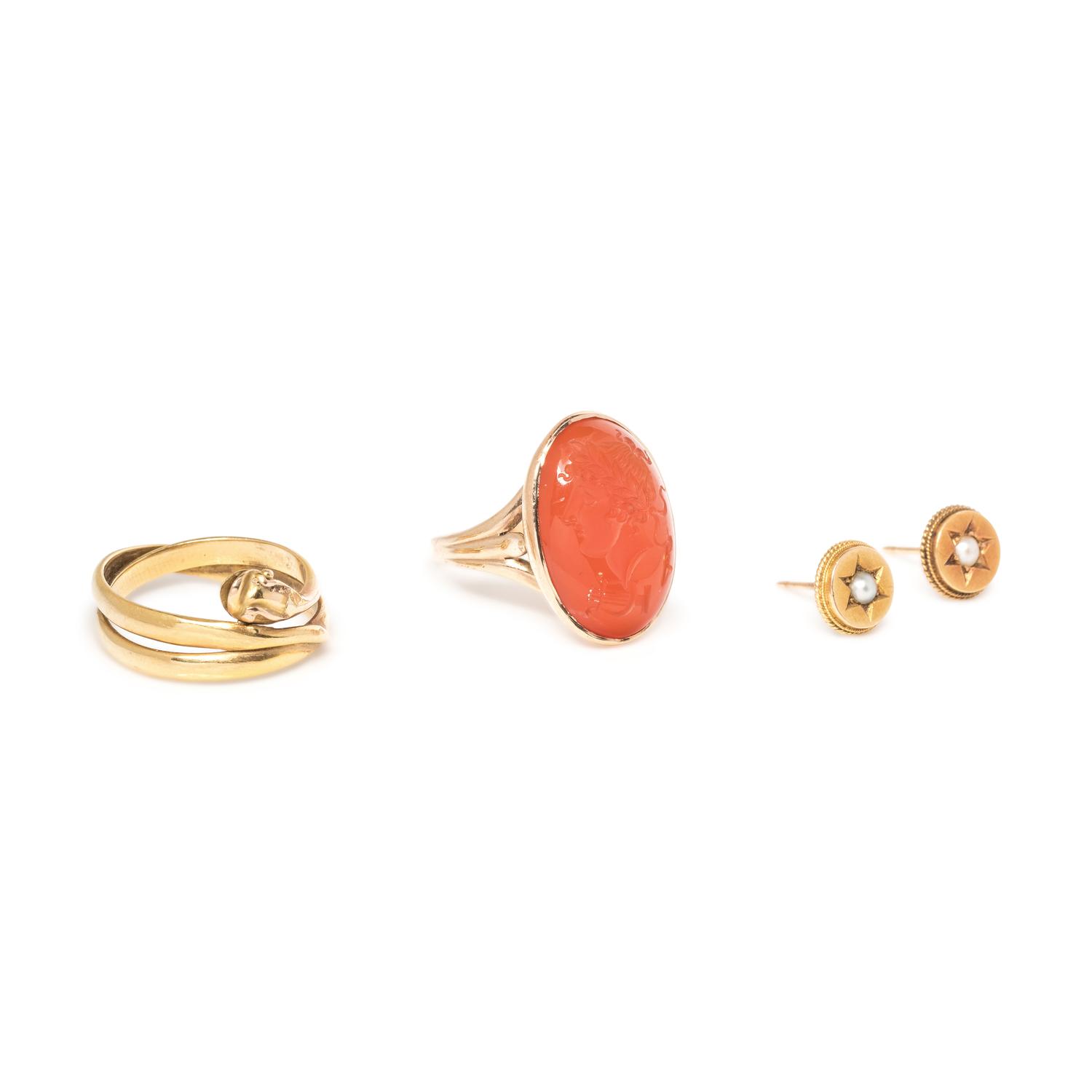 COLLECTION OF ANTIQUE JEWELRY