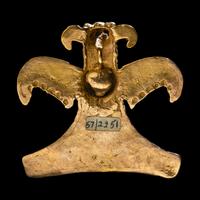 A Costa Rican Tumbaga Bird Pendant