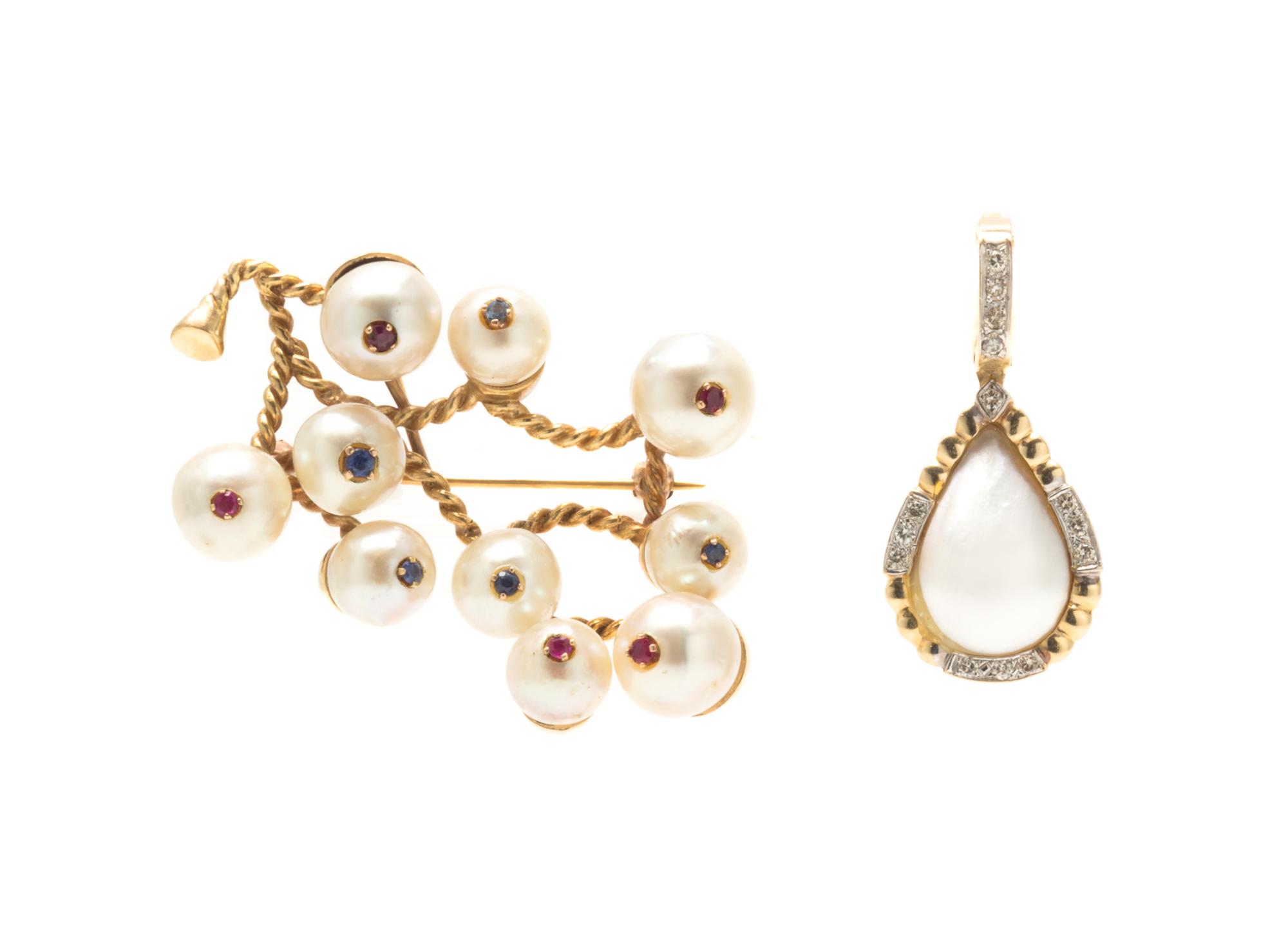 A Collection of Yellow Gold and Cultured Pearl Jewelry, 18.70 dwts.