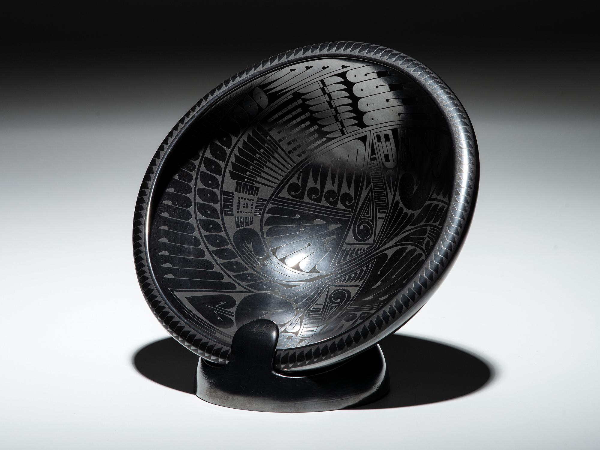 Mata Ortiz Pottery Bowl