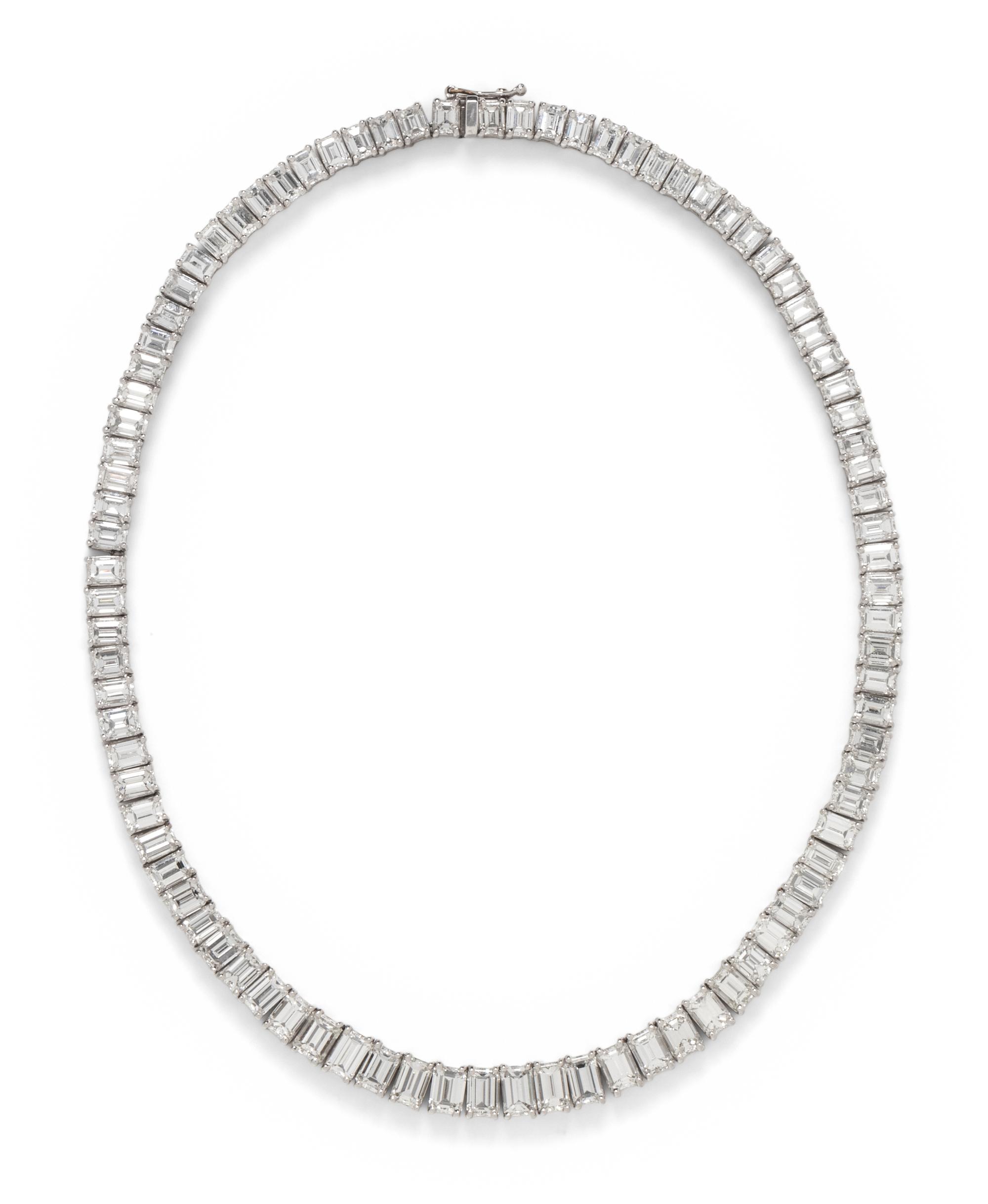 DIAMOND AND PLATINUM NECKLACE