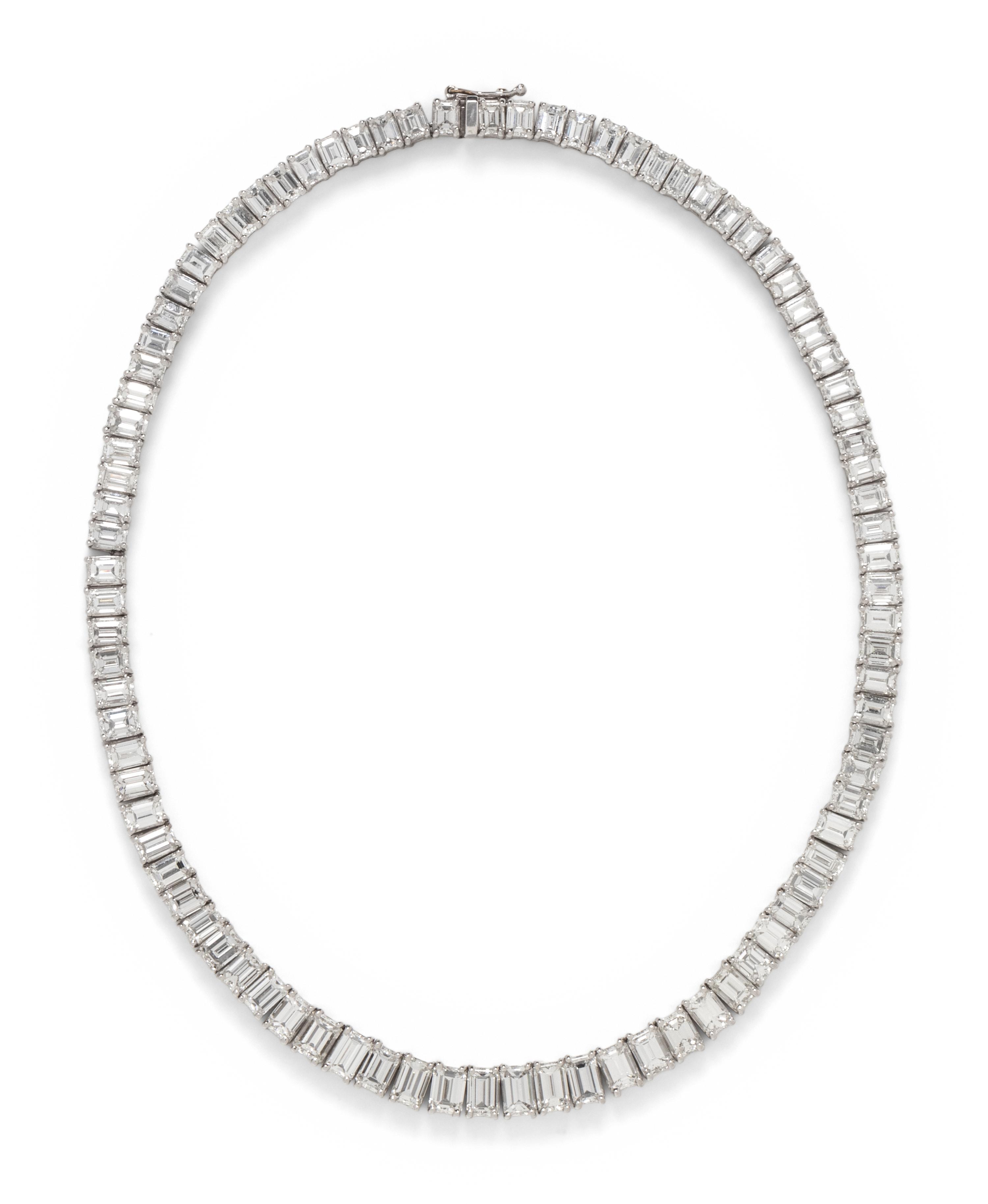 DIAMOND AND PLATINUM NECKLACE