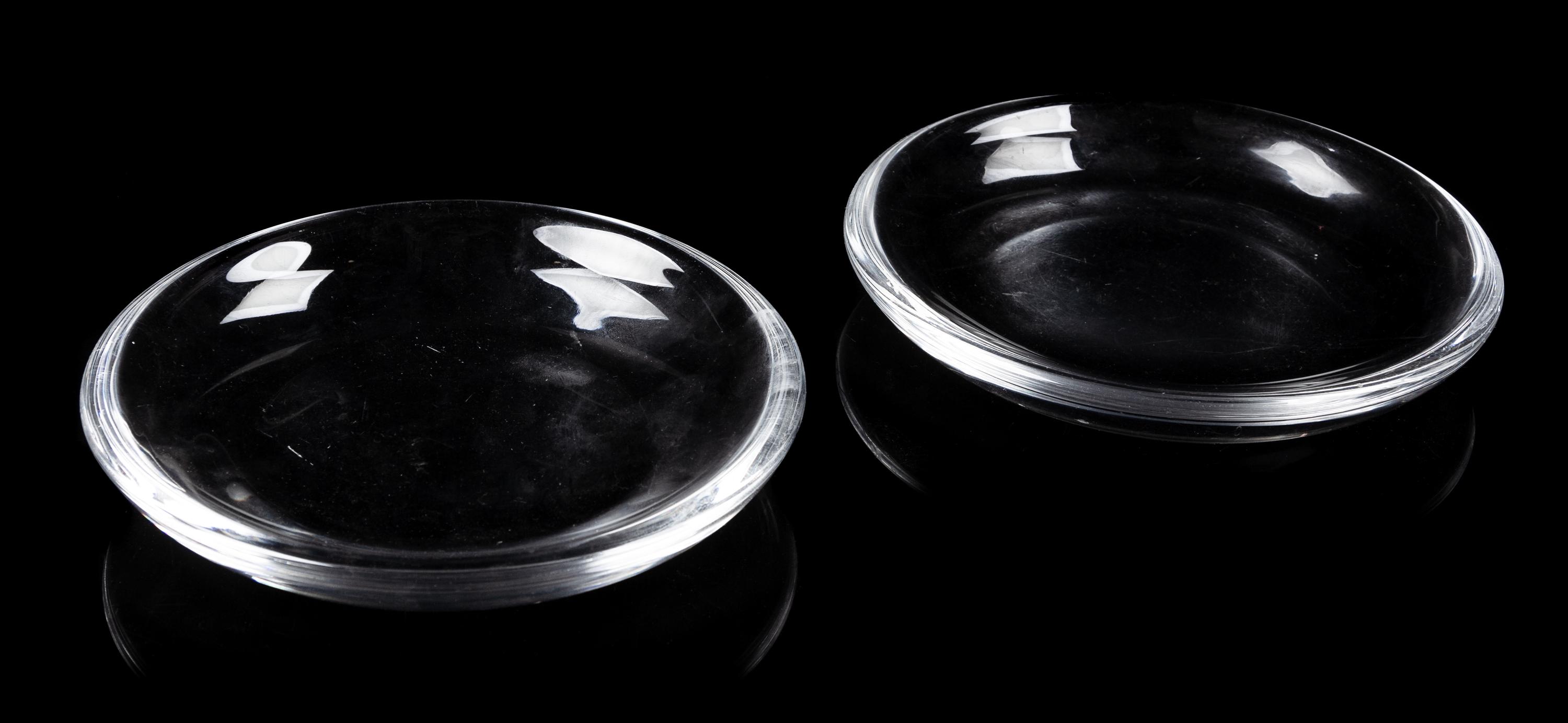 A Pair of Steuben Glass Ash Trays Diameter 6 1/8 inches. — 20TH CENTURY