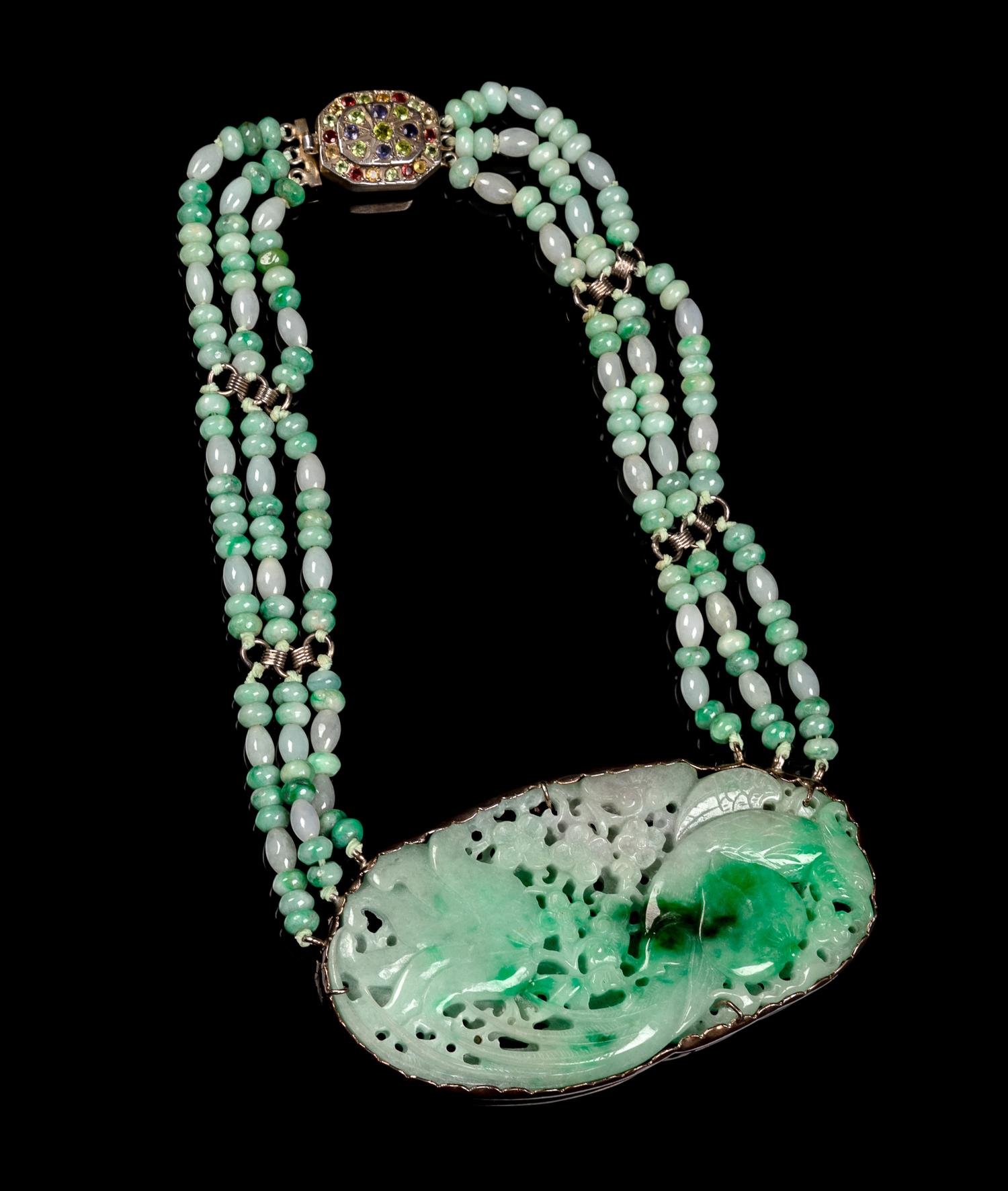 A Chinese Jadeite Beaded Necklace