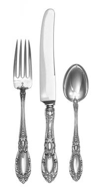 An American Silver Flatware Service, Towle Silversmiths, Newburyport, MA, King Richard pattern, comprising: 6 dinner knives 11 dinner f