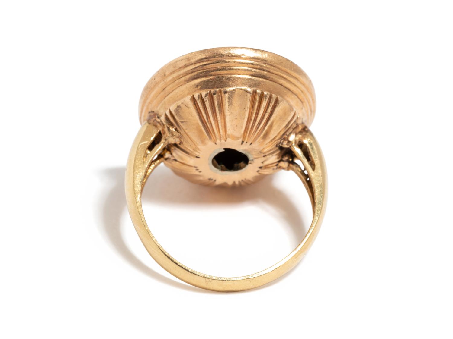A Neoclassical Gold and Bloodstone Finger Ring with a Portrait Head