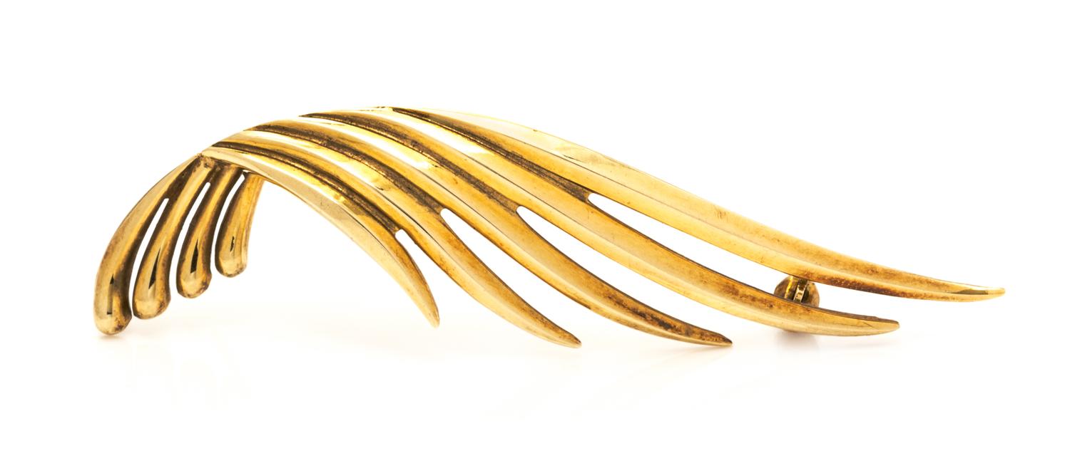 A 14 Karat Yellow Gold Wing Brooch, Tiffany & Co., Germany, 2.70 dwts.