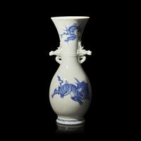A Japanese Hirado Blue and White Porcelain 'Mythical Beast and Dragons' Vase, Meiji Period 日本明治時期 平戶燒青花瑞獸紋瓶