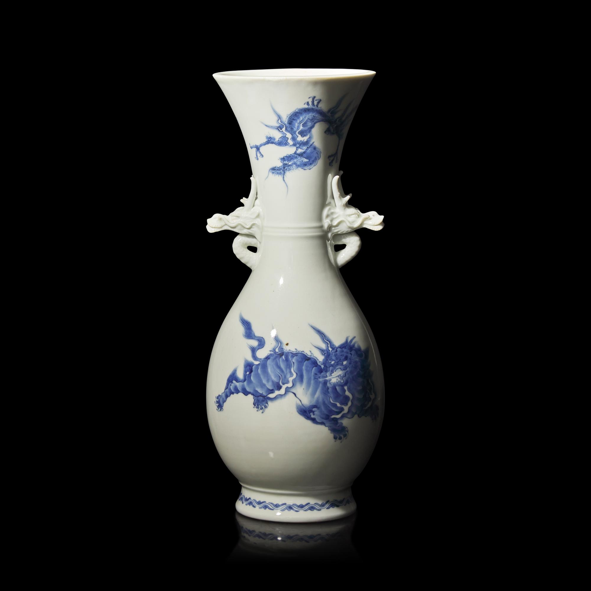A Japanese Hirado Blue and White Porcelain 'Mythical Beast and Dragons' Vase, Meiji Period 日本明治時期 平戶燒青花瑞獸紋瓶