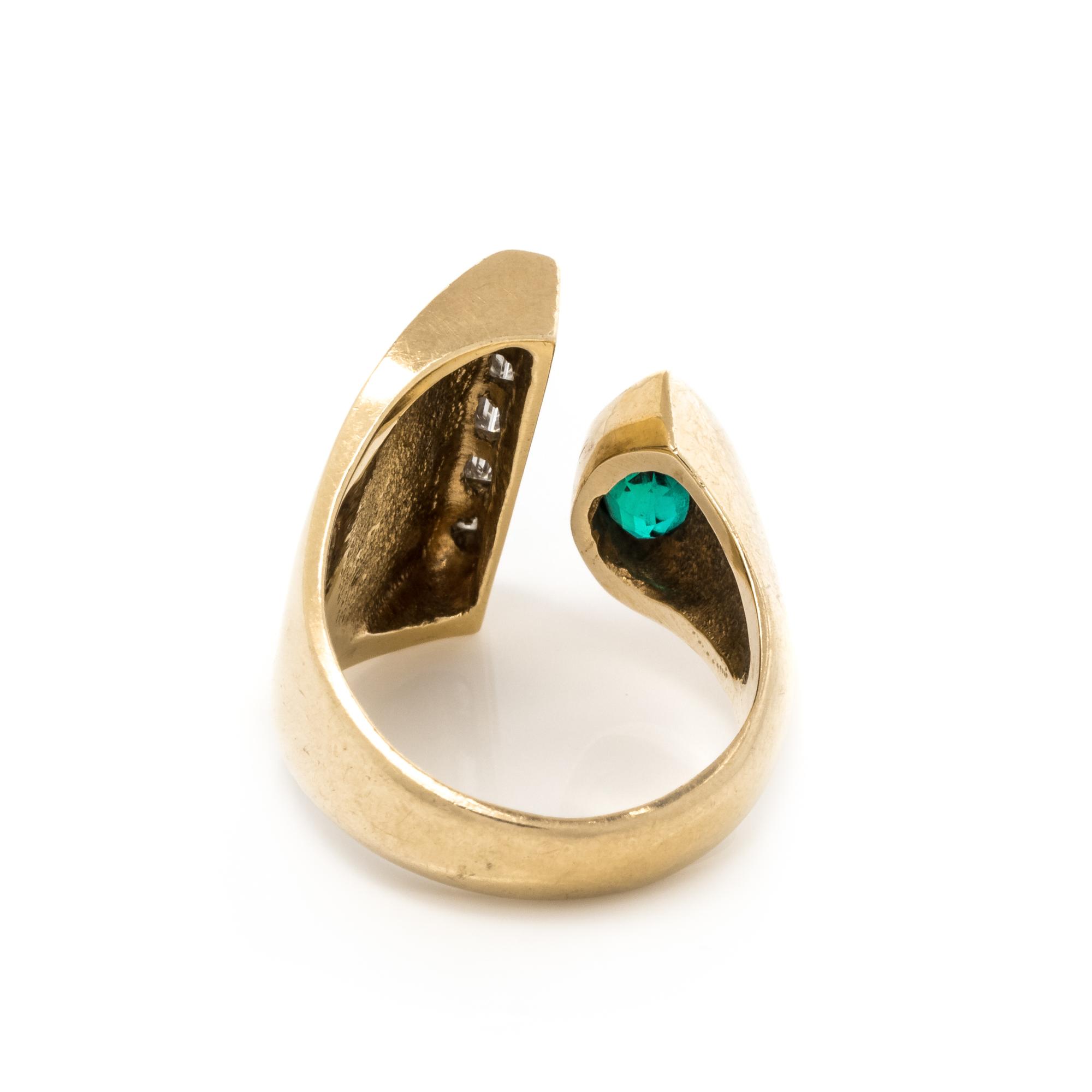 YELLOW GOLD, SYNTHETIC EMERALD AND DIAMOND RING