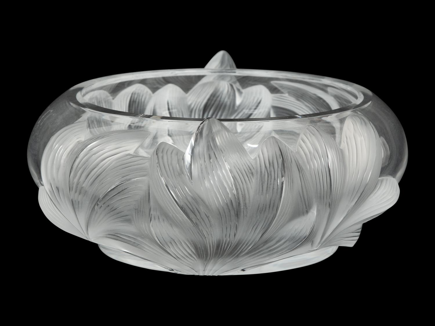 A Lalique Pivoines Center Bowl