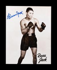 A Group of 29 Autographs from 20th Century Boxing Champions and Notables,