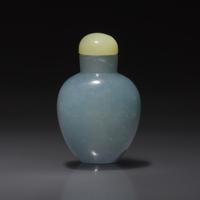 A Chinese Greyish-Blue Jadeite Snuff Bottle — 灰藍翡翠素面鼻煙壺