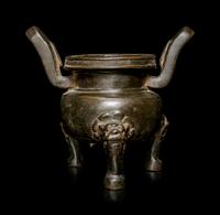 A Bronze Tripod Vessel, Ding