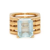 YELLOW GOLD AND AQUAMARINE RING