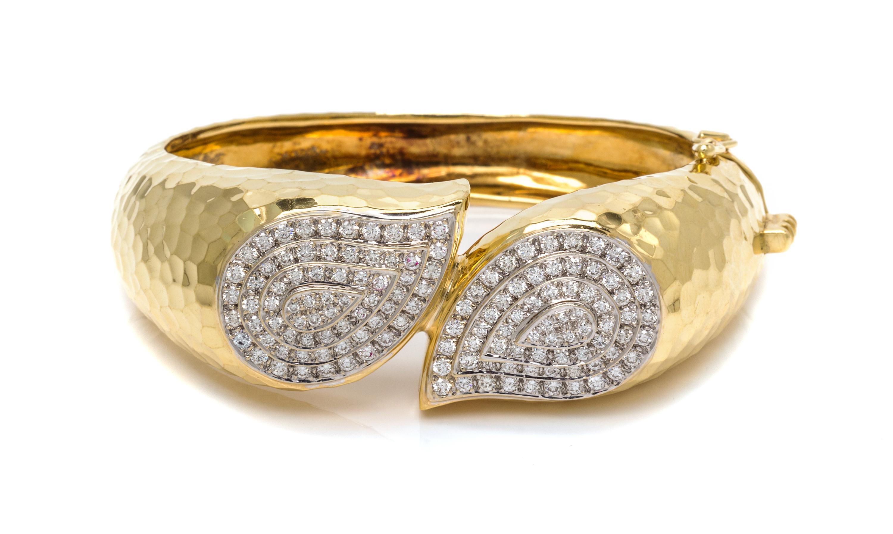 An 18 Karat Yellow Gold and Diamond Bracelet, Sal Praschnik, Circa 1985, 50.50 dwts.